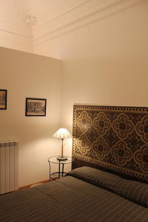 Giro B&B Catania Room photo